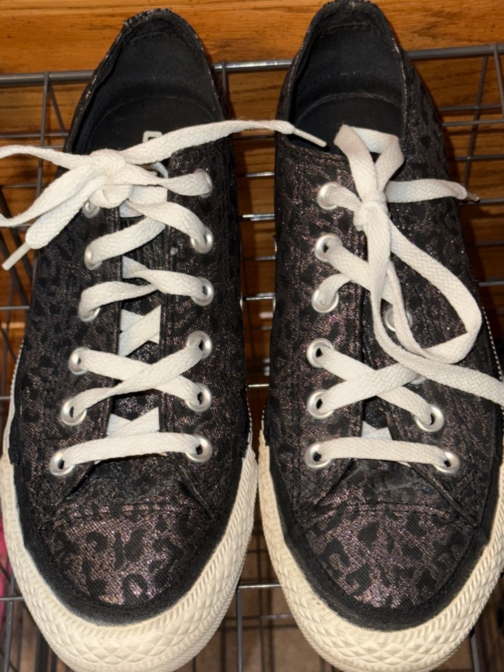 Converse All-Star Chucks Sparkle Leopard-Print Low-Top Sneakers (W8/M6) - Picture 4 of 15